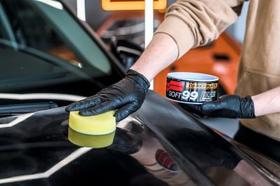 Soft99 Dark & Black Wax 300g - Твърда вакса за автомобил