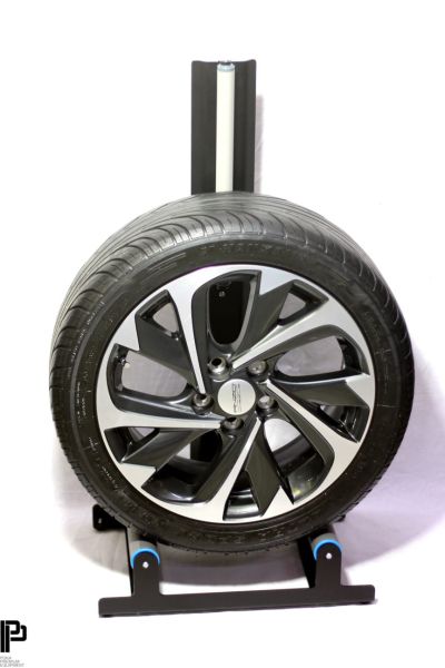 POKA PREMIUM EQUIPMENT Wheel stand