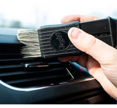 Meguiar's Dash&Trim Interior Detailing Brush - мека четка за външен и вътрешен детайлинг