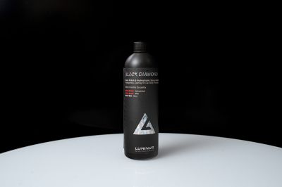 LUMINUS Black Diamond Advanced Formula 500ml - защитно покритие сийлант с високо съдържание на SiO₂ за автомобилен лак